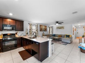 1005  Crestview Drive , Hutchins Texas 75141