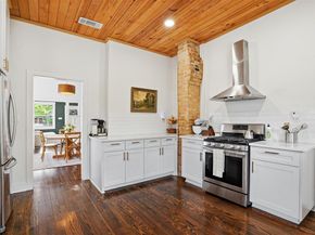 2238  Hurley Avenue , Fort Worth Texas 76110