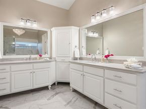 6828  Chevy Chase Avenue , Dallas Texas 75225
