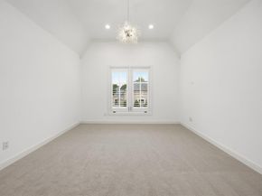 6828  Chevy Chase Avenue , Dallas Texas 75225
