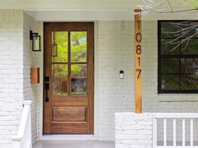 10817  Caprock Circle , Dallas Texas 75218