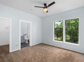 2124  21st Street , Fort Worth Texas 76164