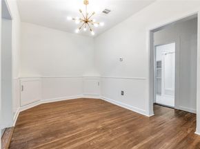 2857 W 12th Street , Dallas Texas 75211