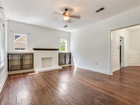 2857 W 12th Street , Dallas Texas 75211