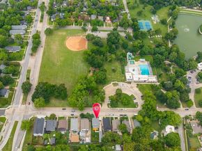 830 W Canty Street , Dallas Texas 75208