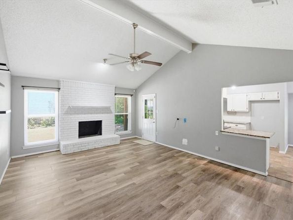 200  Almond Lane , Euless Texas 76039
