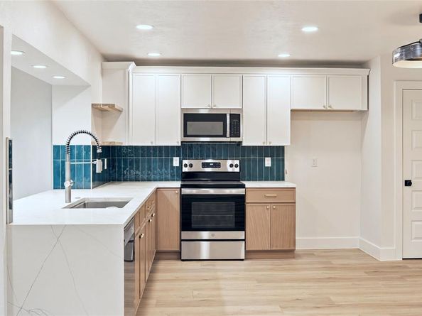 2733  Teakwood Drive , Garland Texas 75044