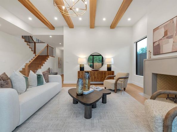 9038  Santa Clara Drive , Dallas Texas 75218