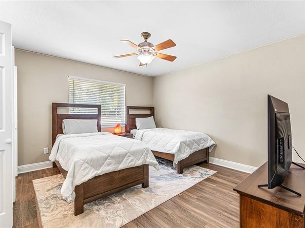 436  Ball Street , Grapevine Texas 76051