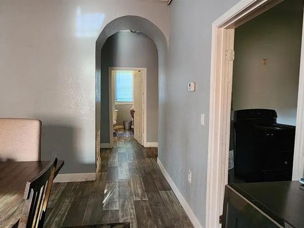 1320  Elmwood Avenue , Fort Worth Texas 76104