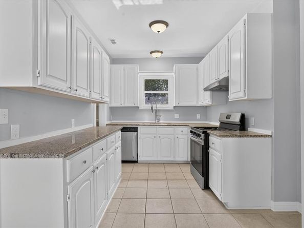 1201 W Arlington Avenue , Fort Worth Texas 76110