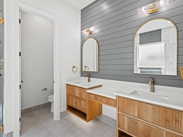 4016  Baker Avenue , Dallas Texas 75212