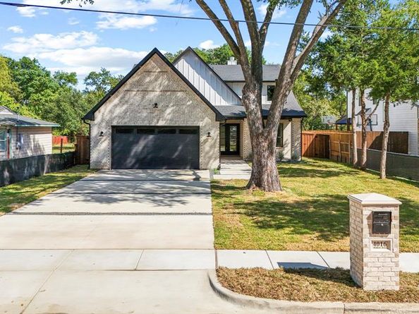4016  Baker Avenue , Dallas Texas 75212