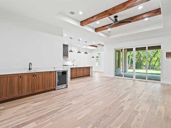 4016  Baker Avenue , Dallas Texas 75212
