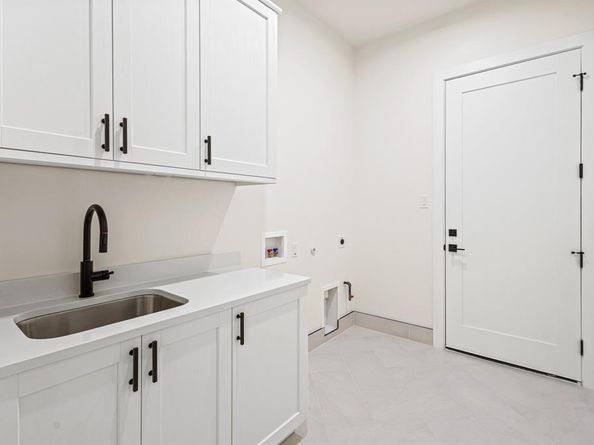 4016  Baker Avenue , Dallas Texas 75212