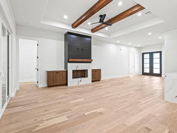 4016  Baker Avenue , Dallas Texas 75212