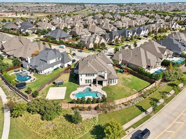 3901  Harrisburg Lane , Celina Texas 75009