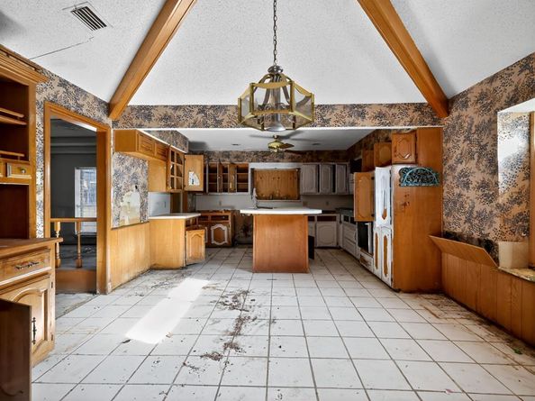 9706  Trevor Drive , Dallas Texas 75243