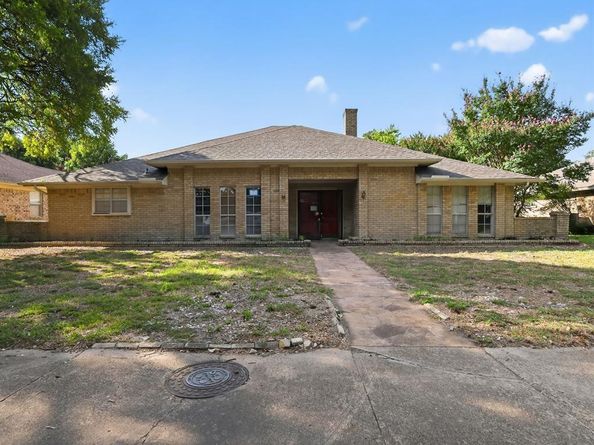 9706  Trevor Drive , Dallas Texas 75243