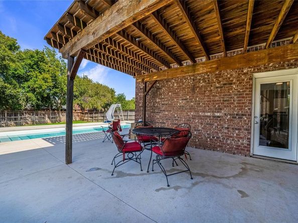 2501  Great Bear Lane , Denton Texas 76210