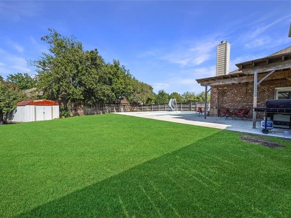 2501  Great Bear Lane , Denton Texas 76210