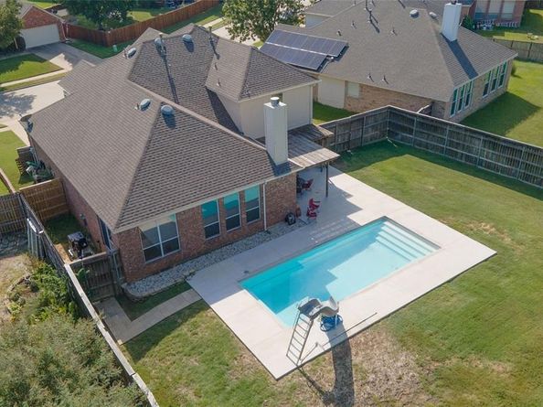 2501  Great Bear Lane , Denton Texas 76210