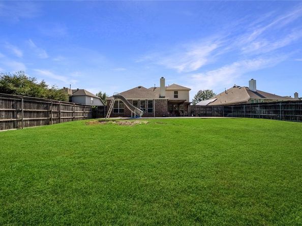 2501  Great Bear Lane , Denton Texas 76210