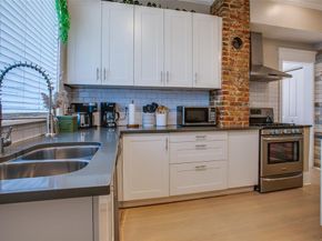 413 W 9th Street , Dallas Texas 75208