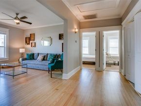 413 W 9th Street , Dallas Texas 75208