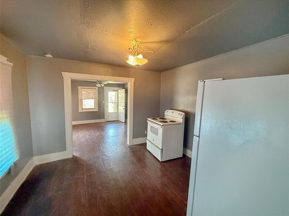 5733  Bonnell Avenue , Fort Worth Texas 76107