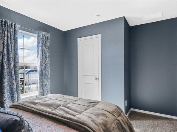 434  BLANCO Drive , Azle Texas 76020