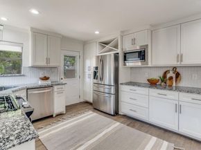 2537 W 10th Street , Dallas Texas 75211