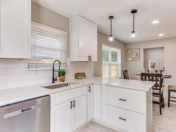6728  Ridgetop Road , North Richland Hills Texas 76182