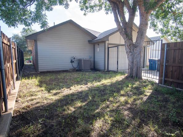 2323  Ridgestone Drive , Dallas Texas 75287