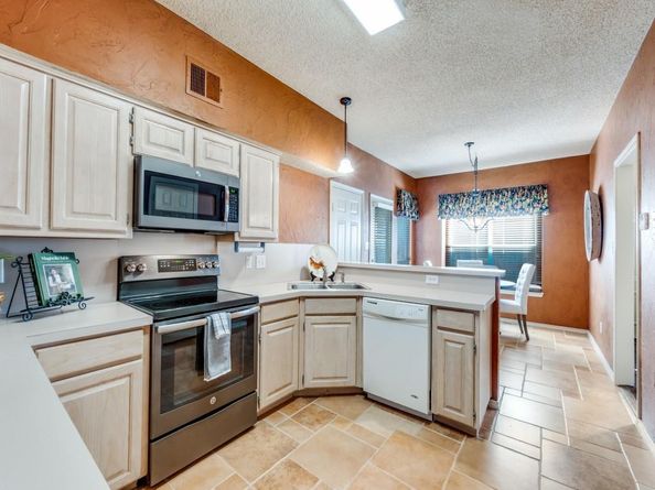2801  Carmel Drive , Carrollton Texas 75006