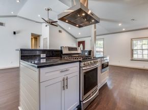 410  Falling Leaves Drive , Duncanville Texas 75116