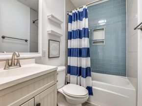 410  Falling Leaves Drive , Duncanville Texas 75116