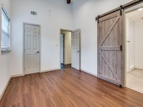 410  Falling Leaves Drive , Duncanville Texas 75116