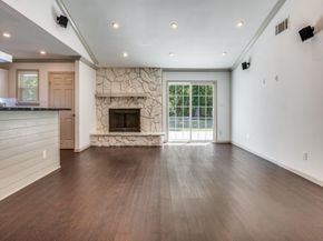 410  Falling Leaves Drive , Duncanville Texas 75116