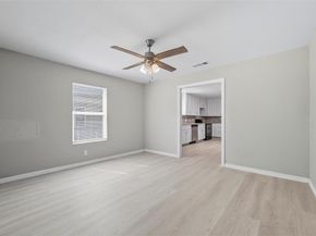 2923  Carpenter Avenue , Dallas Texas 75215