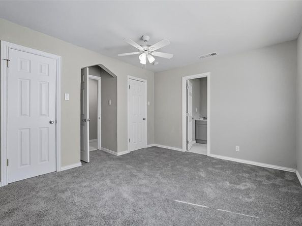 2923  Carpenter Avenue , Dallas Texas 75215