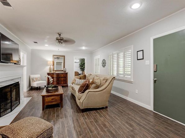 3727 W Biddison Street , Fort Worth Texas 76109