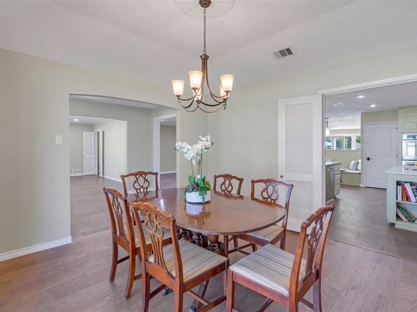 3708  Waldorf Drive , Dallas Texas 75229