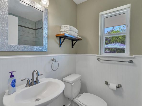 3708  Waldorf Drive , Dallas Texas 75229