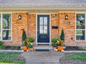 3708  Waldorf Drive , Dallas Texas 75229