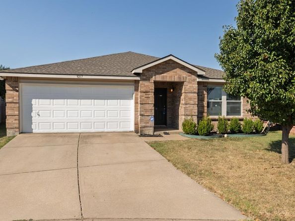 9217  Delano Court , Fort Worth Texas 76244