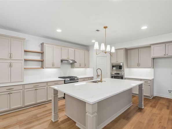 809  Overton Avenue , Celina Texas 75009
