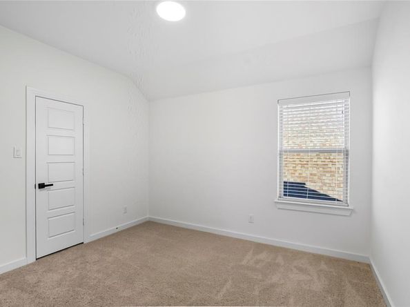 809  Overton Avenue , Celina Texas 75009
