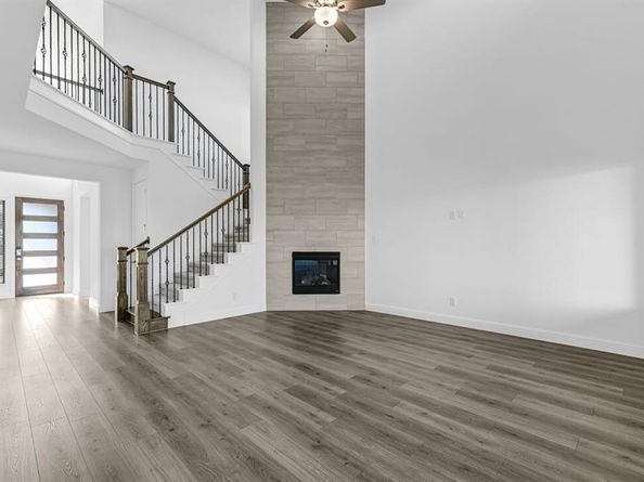 327  Trillium Street , Oak Point Texas 75068