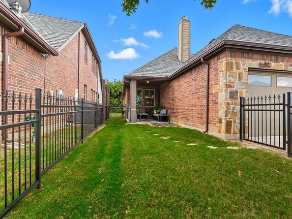 5205  Sutton Circle  5205, McKinney Texas 75070